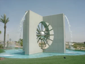 Fuente ornamental en rotonda urbana de Algorfa, Alicante